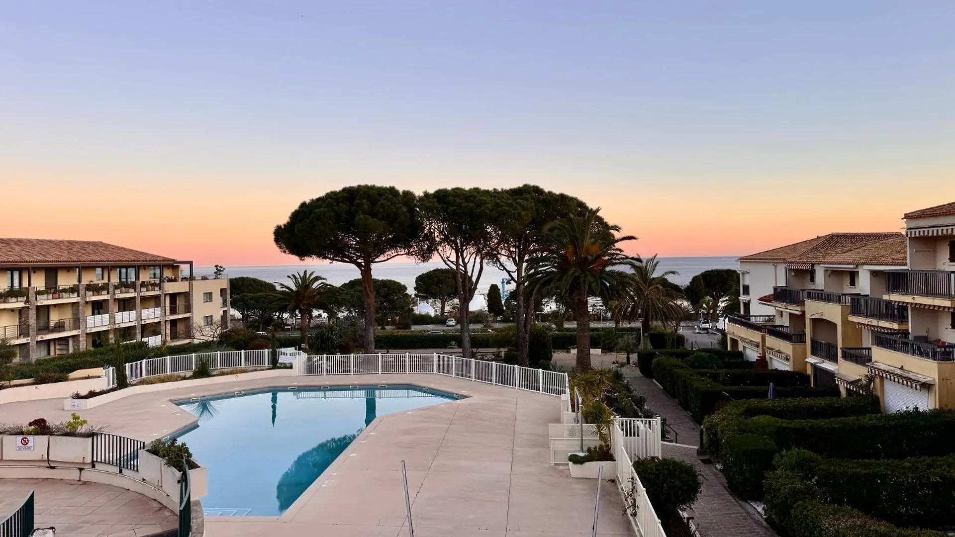 Les Issambres, Appartement Face Mer Golf St Tropez